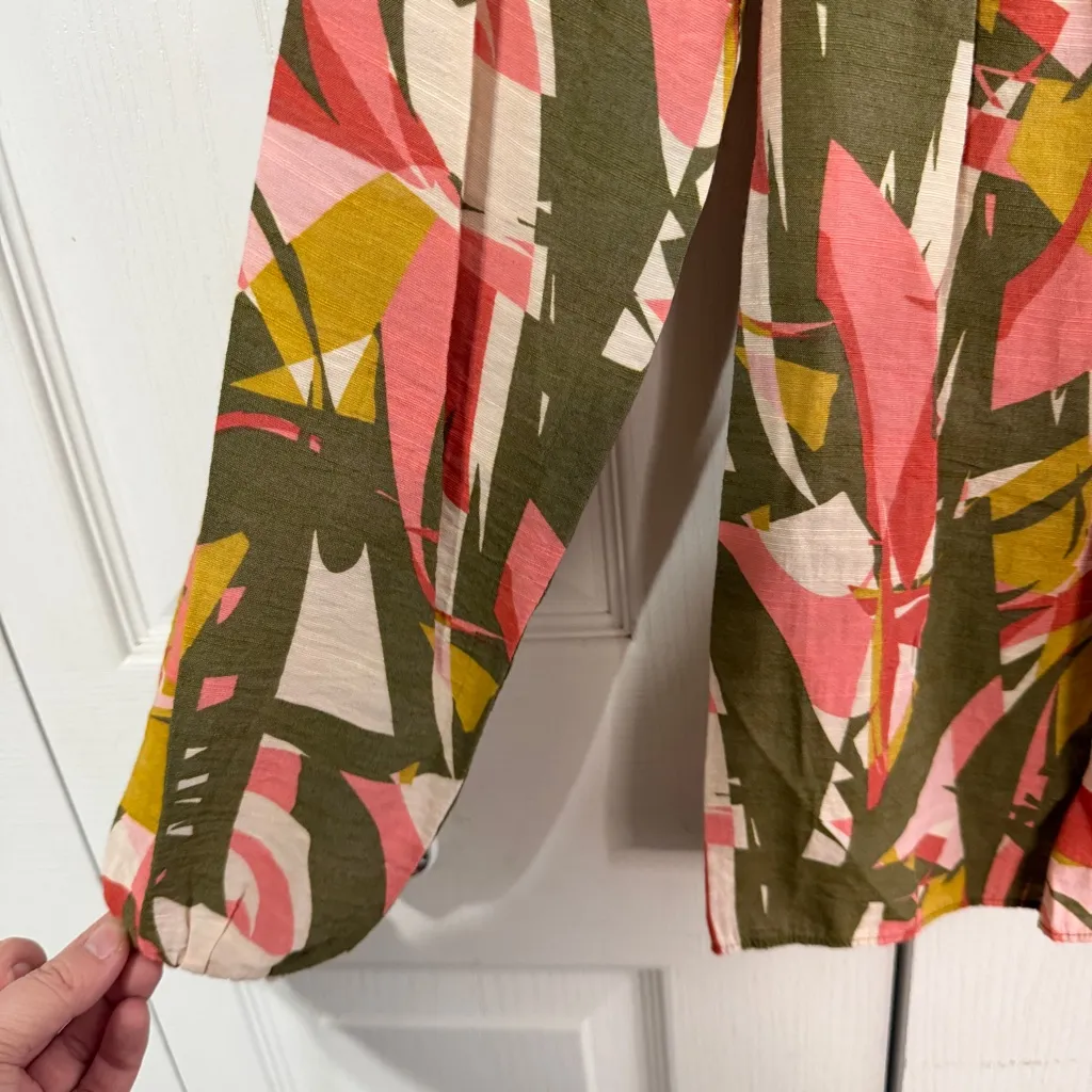 Nine West shirred peasant long sleeve v neck blouse size XS - Image 4