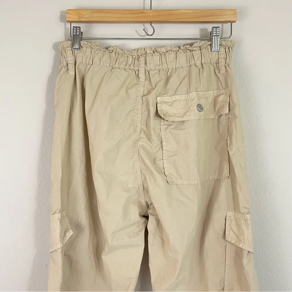 AMO‎ Oatmeal Parachute Cargo Pants Size Medium Tan - Image 9