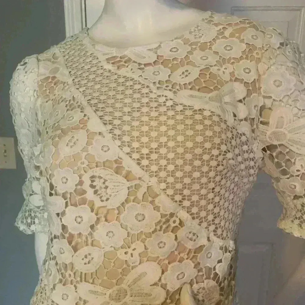 Lulus My Dearest dress crochet lace overlay lined ruffle hem Size medium #310 - Image 4