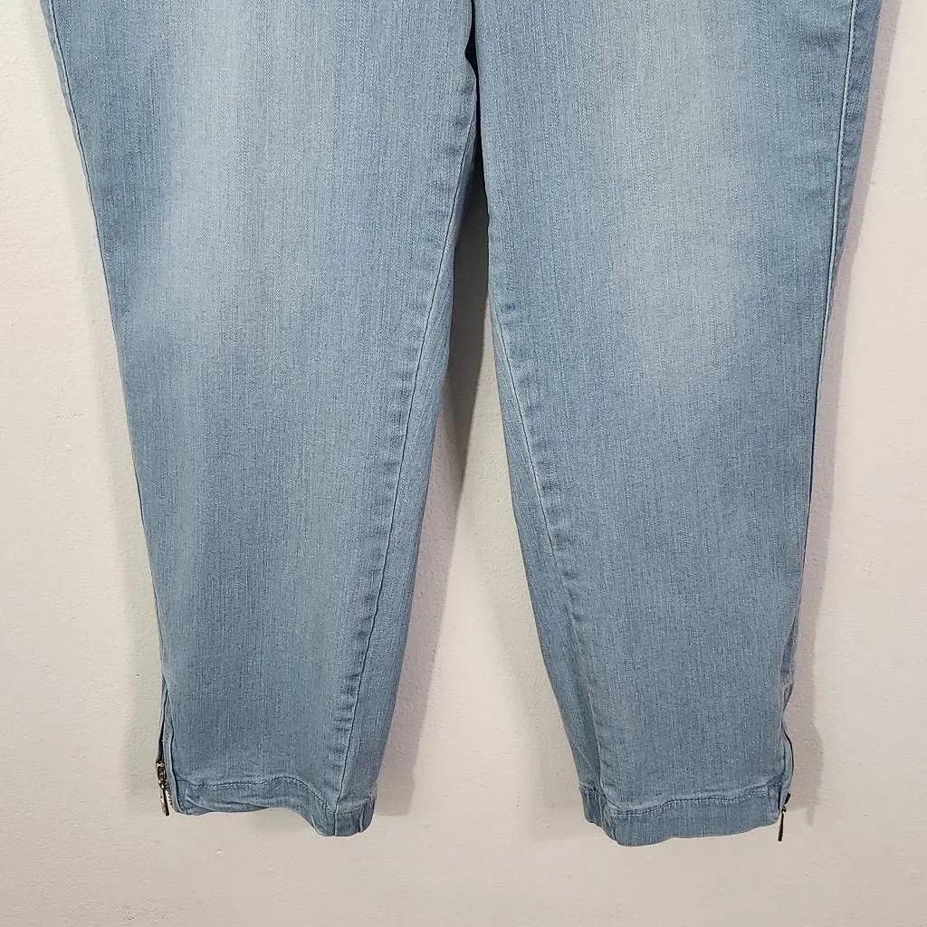 Belle by Kim Gravel Capri Jeans with Zipper Hem Size 4 Petite Denim Capris Blue - Image 3