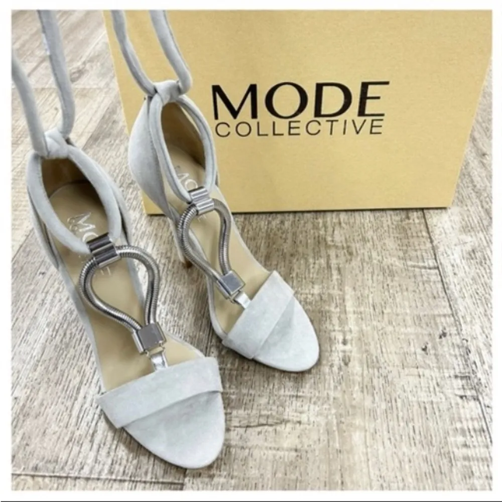 The Mode Collective “Mink Sandal” Strappy Lace Up Heels in Oyster Gray Size 6 - Image 4
