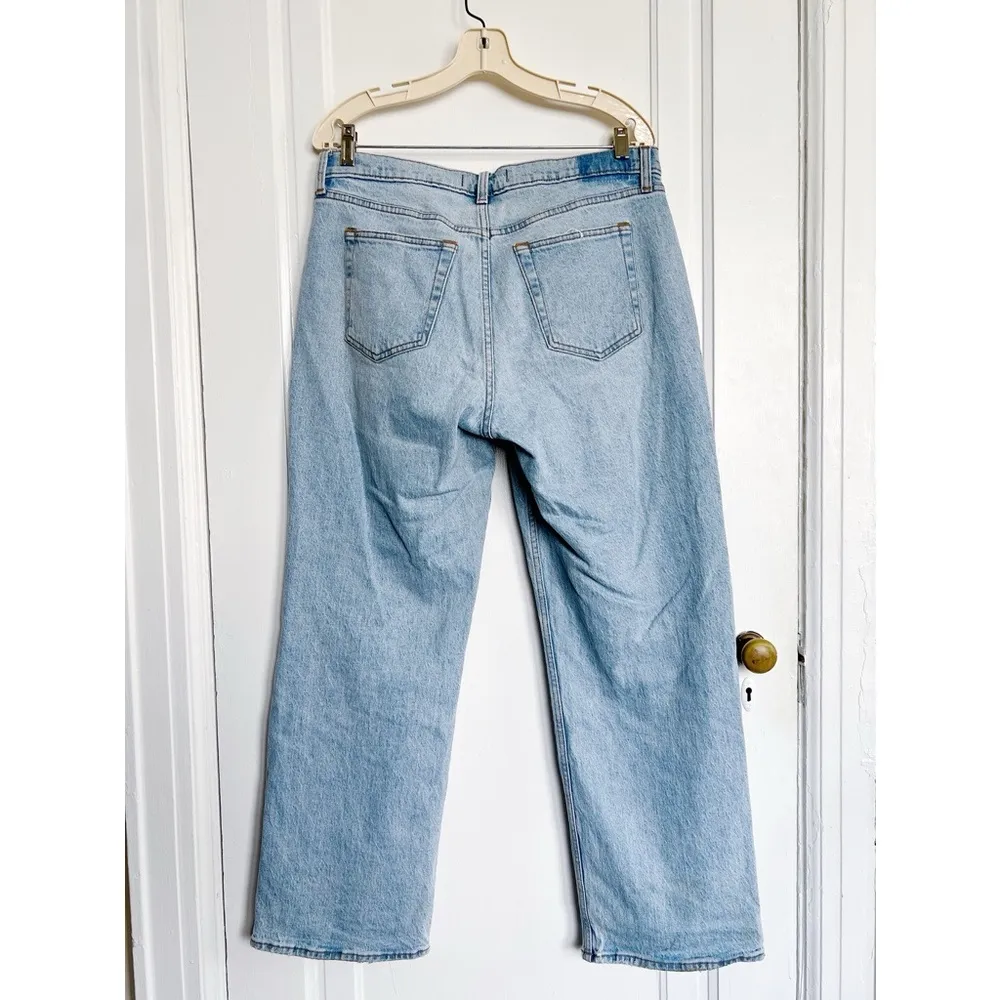 A&F • Curve Love Low Rise Baggy Jean medium light wash faded distressed loose - Image 8