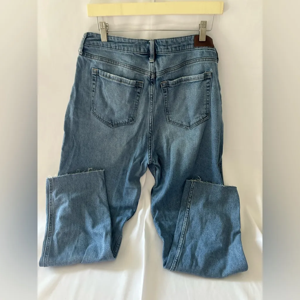 Hollister ultra high-rise mom jeans women’s size 31/27 - Image 3