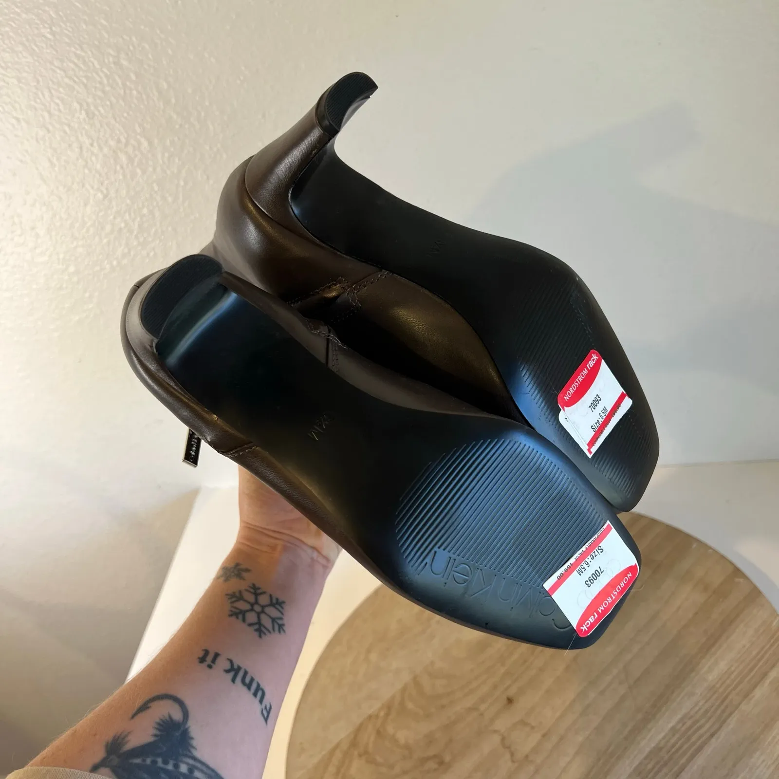 Calvin Klein  Chocolate Brown Leather Square Toe Zipper Ankle Boot Size 6.5 - Image 5