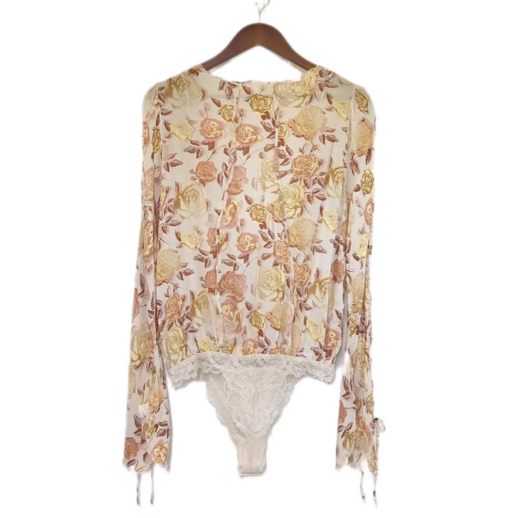 INTIMATELY FREE PEOPLE Cream Floral Print Bell Sleeve Bodysuit Bohemian Small‎ - Image 4