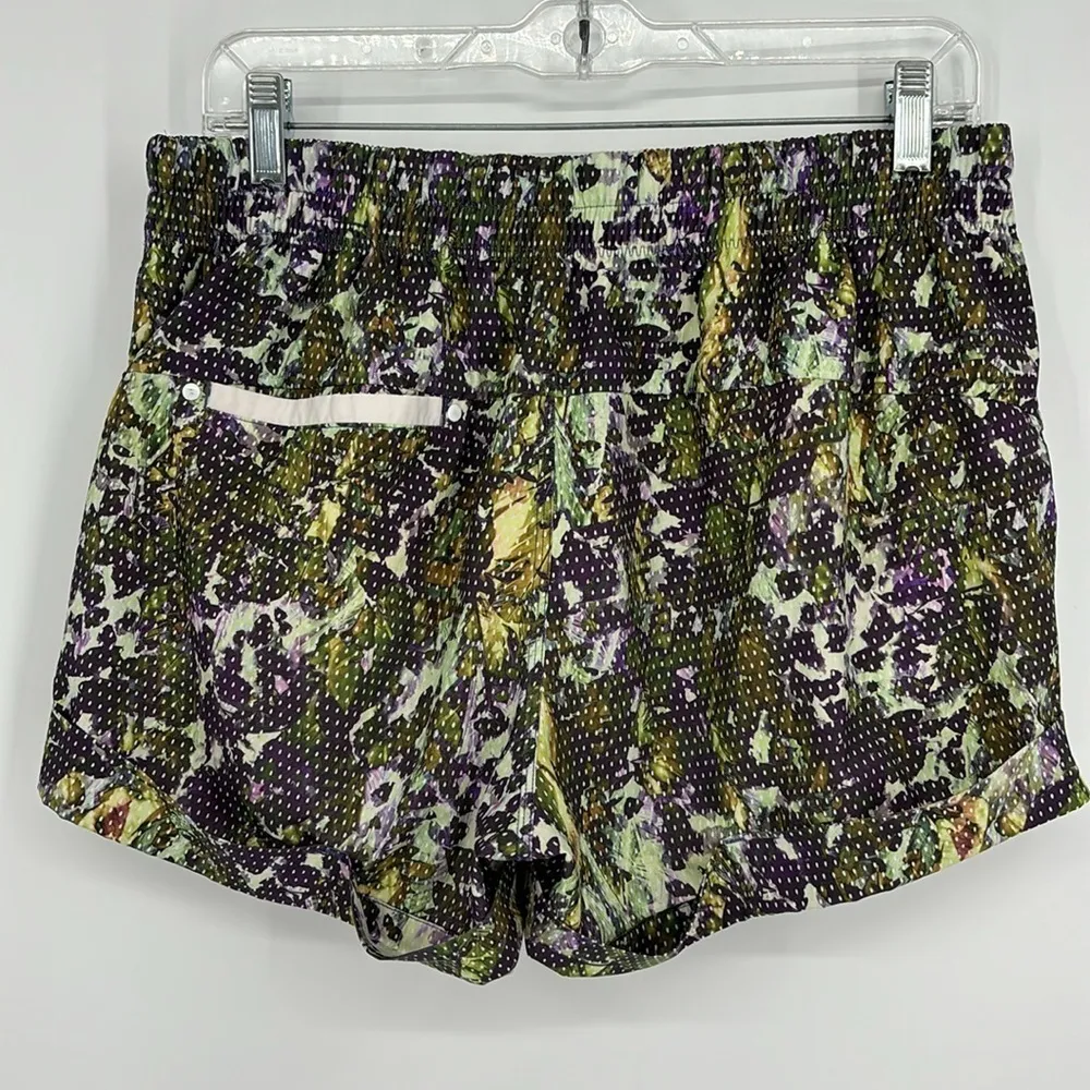 Lululemon Spring Break Away Pleated Shorts Women’s Size 10 - Image 5