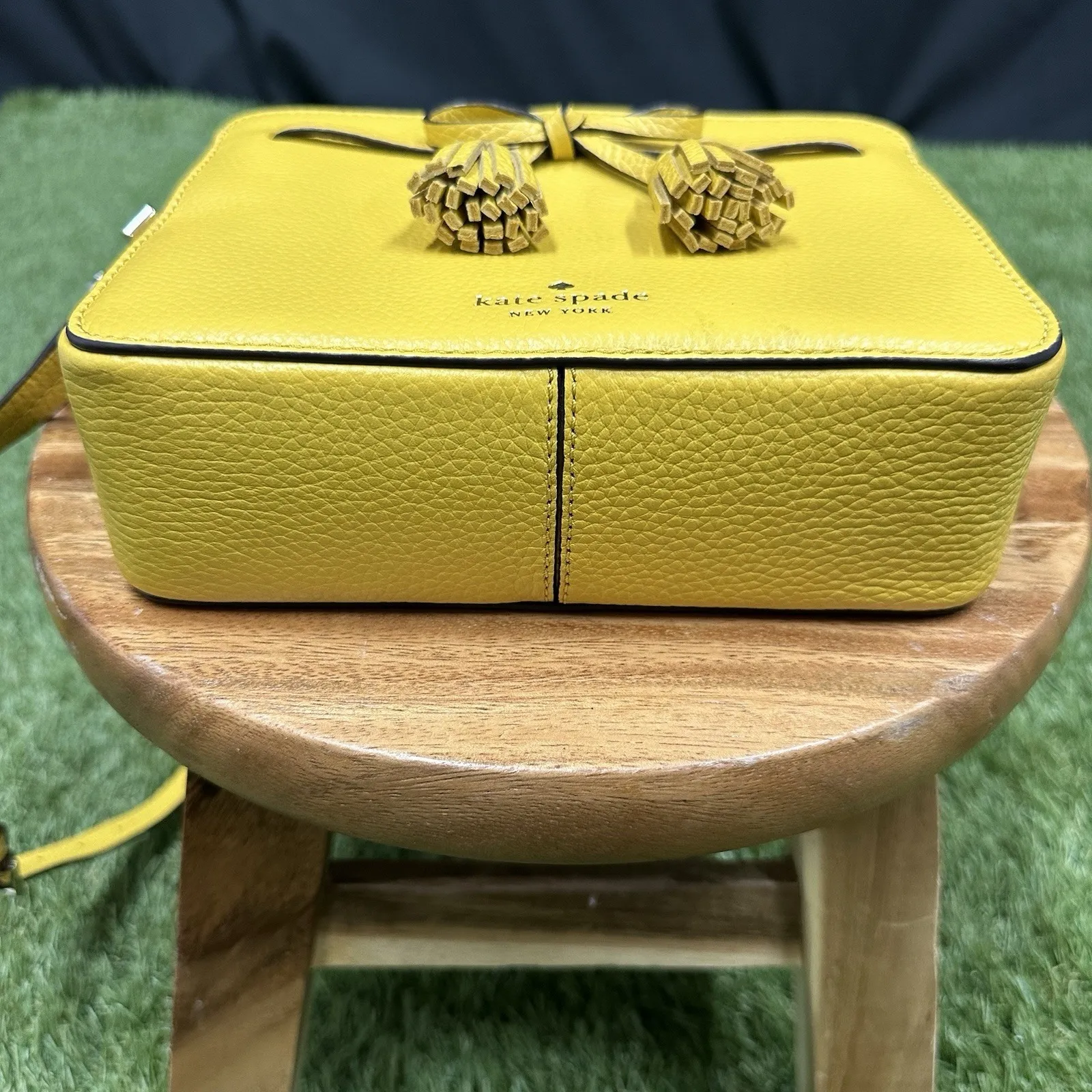 Kate Spade Hayes Leather Camera Crossbody Bag‎ Bow Ribbon Sunflower Yellow - Image 7