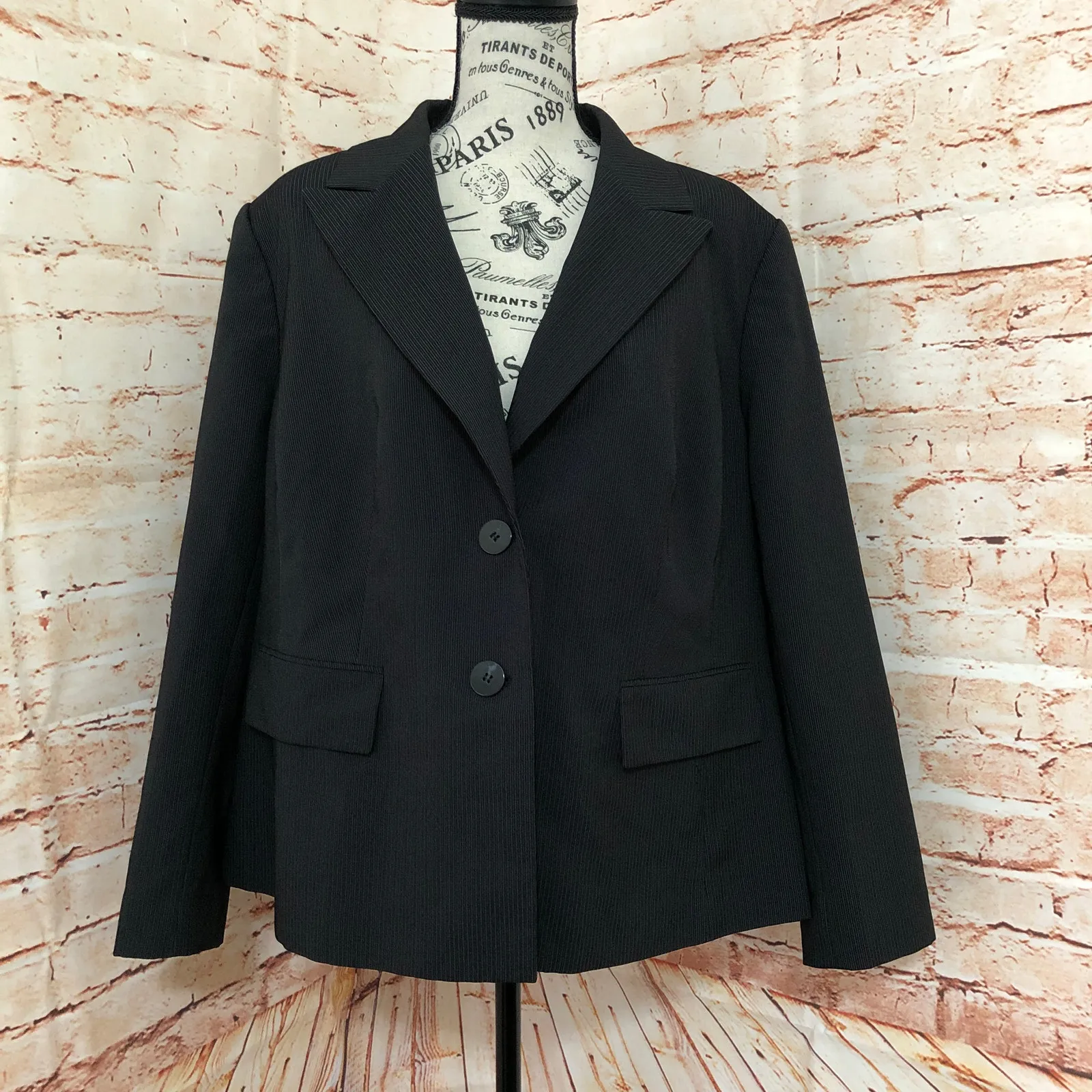 Evan Picone (18W) Pinstriped Double Flap Pocket Notched Lapel Suit Jacket Blazer - Image 10