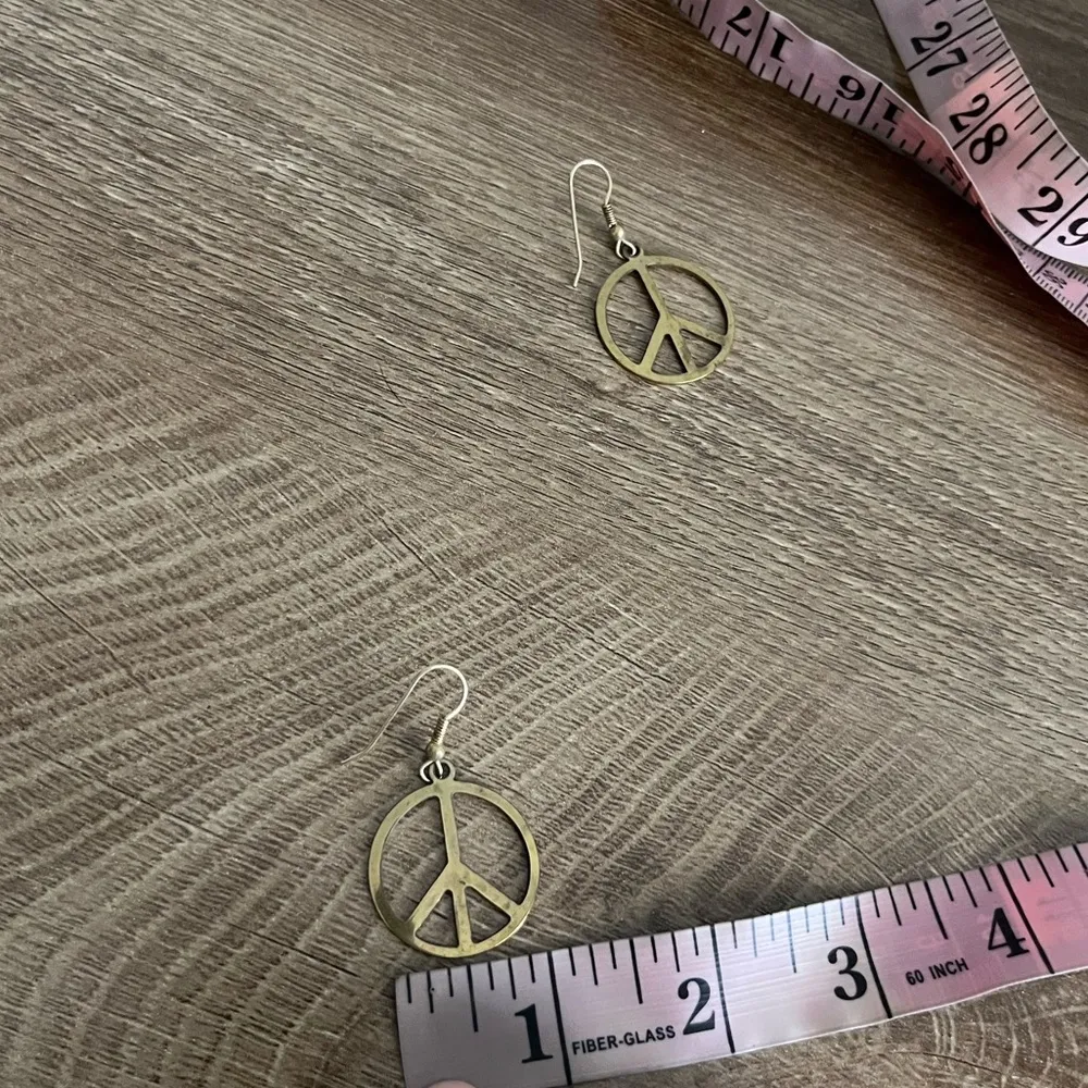 Vintage gold dangle peace earrings - Image 4