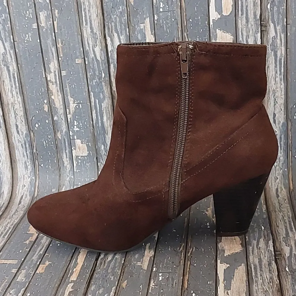 Cato Size 8 Side Zip Ankle Boots Block Heel Booties Brown Faux Suede Fringe - Image 6