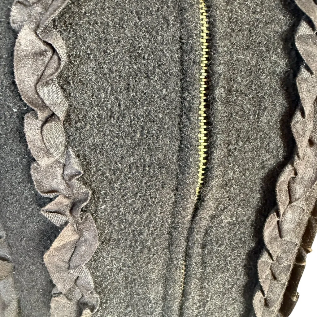 Coldwater Creek black sleeveless mock neck ruffle zip up wool sweater vest M - Image 6