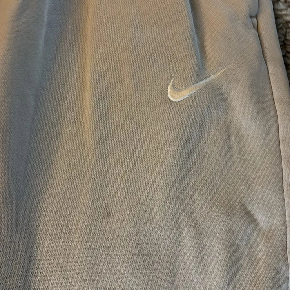 Off-White Nike Sweatpants - Image 2