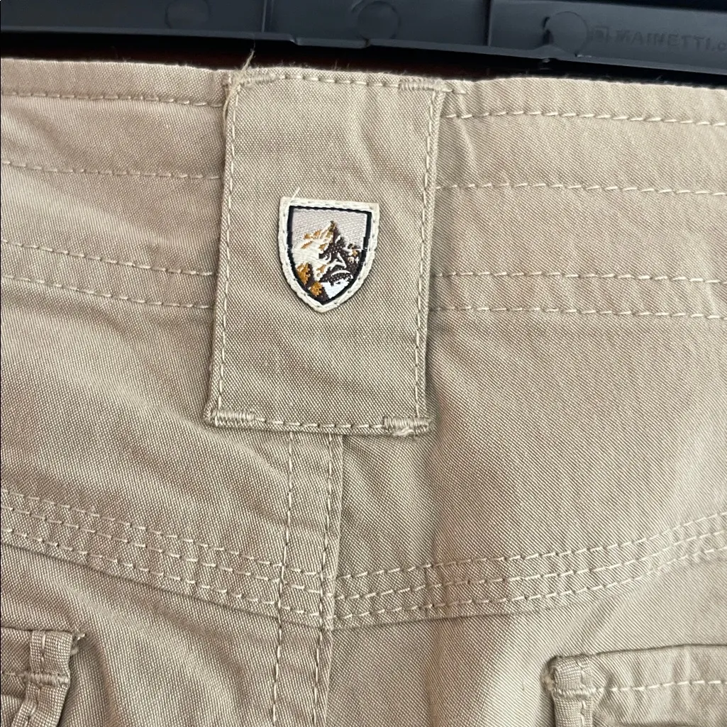 Kuhl convertible outdoor hiking cargo pants size 8 - Image 5