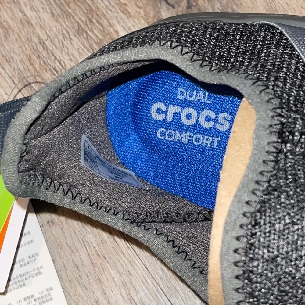 Crocs Swiftwater Cross-Strap Gray/Slate Size 6 - Image 4