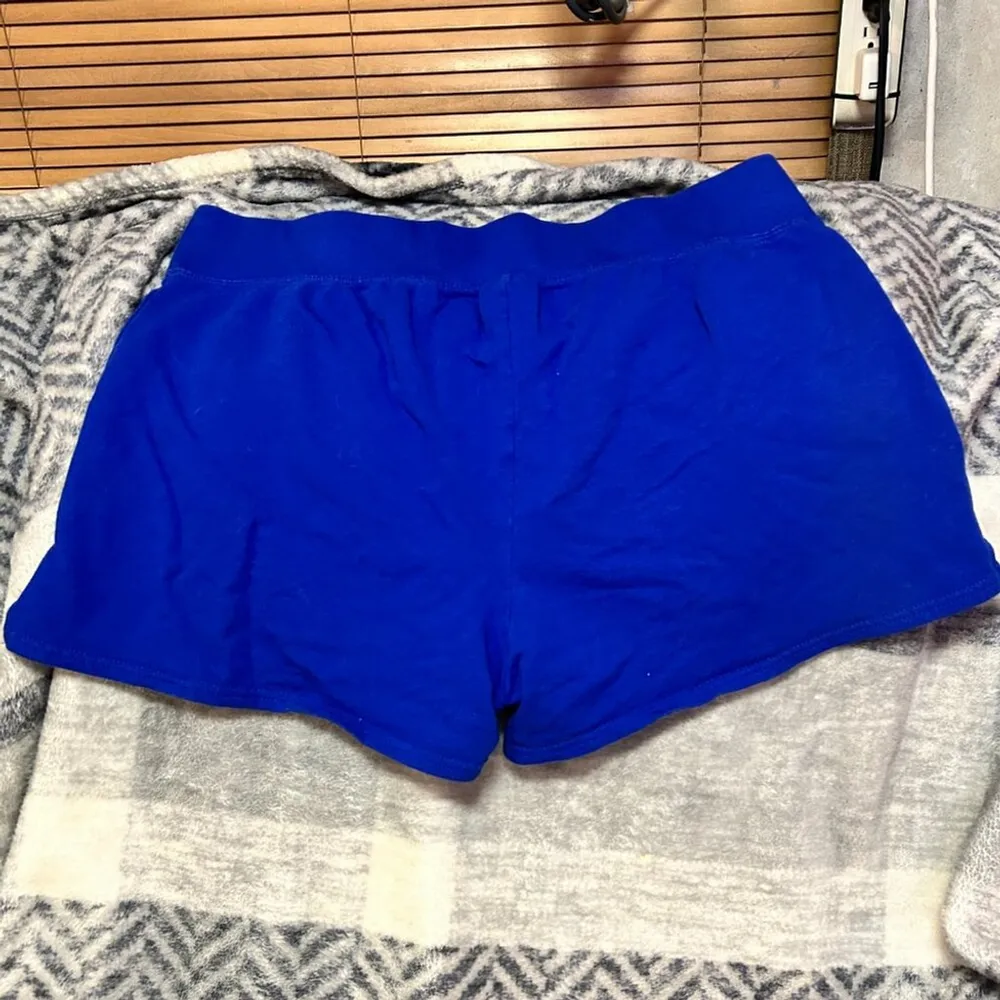 Russell Athletic XXL Royal Blue Workout Shorts - Image 2