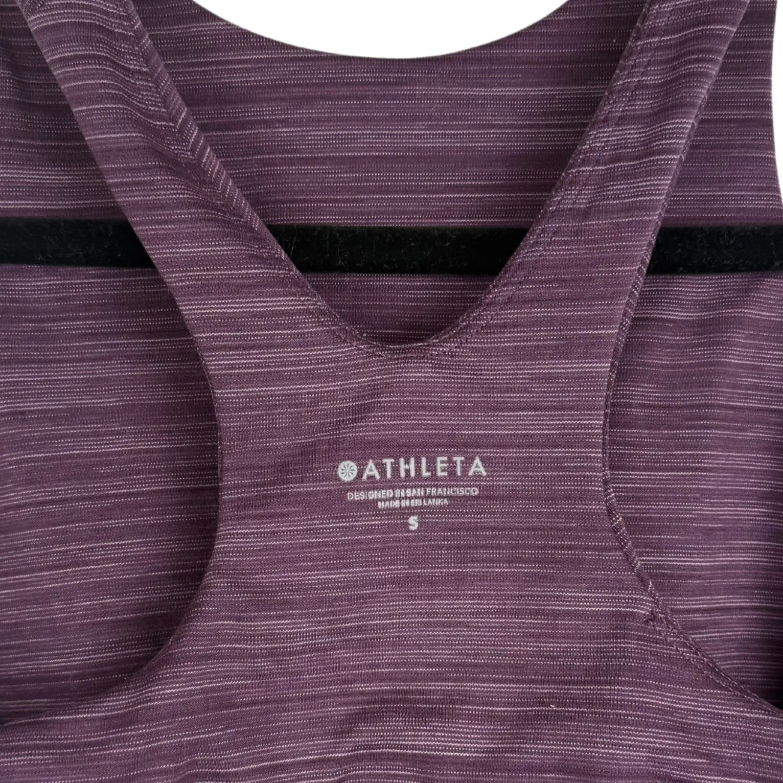 Athleta Built-In Bra Cropped Sports Tank Top Purple High Neck Racerback - Small - Image 9