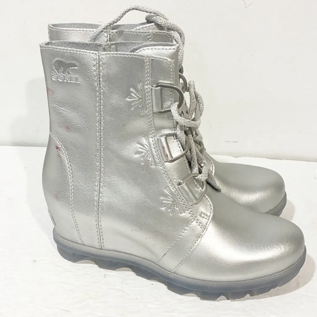 Sorel Disney Frozen Joan Of Arctic 2 Leather Wedge Boots Womens Size 5‎ - Image 4