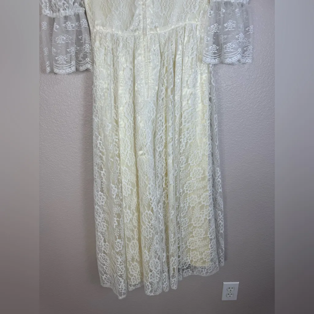 Vintage 1970’s Gunne Sax by Jessica McClintock Ivory Lace Midi Wedding Dress 7 - Image 10