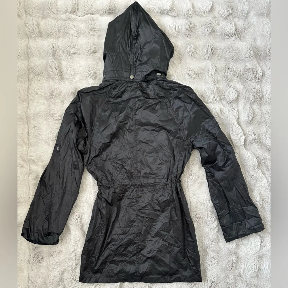 Anatomie water resistant black jacket size small - Image 2