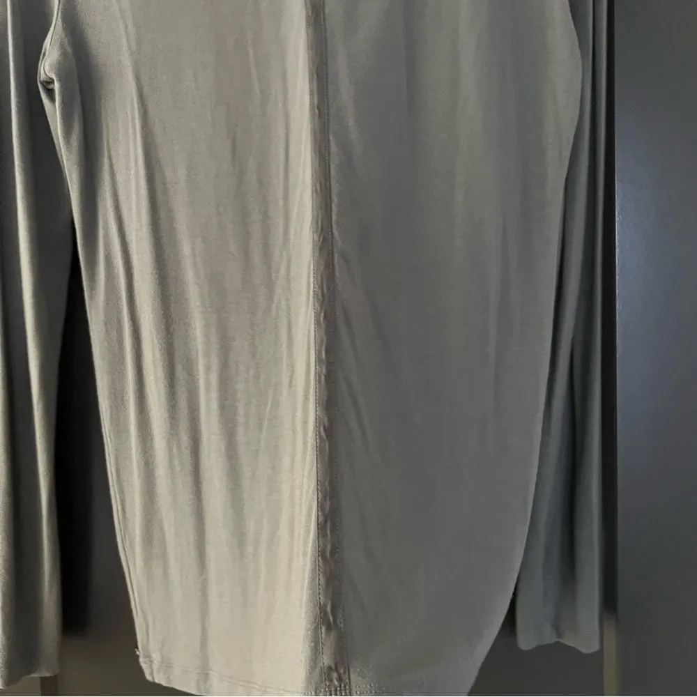 Worth NYC Gray Long Sleeved T - Image 5