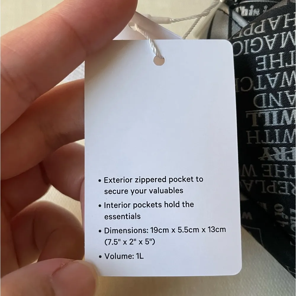 Everywhere Belt Bag 1L Manifesto - Image 6