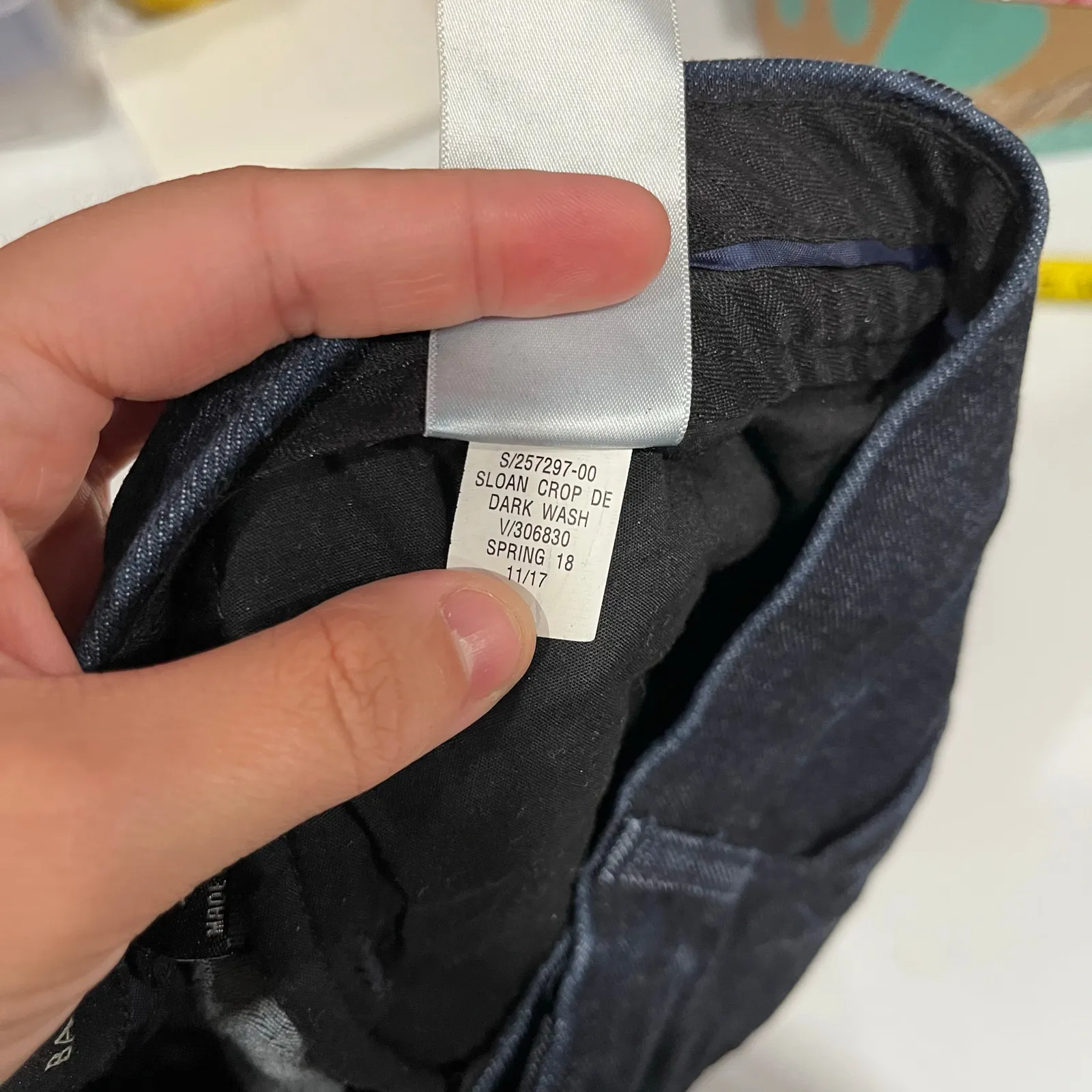 Banana Republic Sloan Dark Wash Crop Pants Jeans Womens Size 4 Petite - Image 6