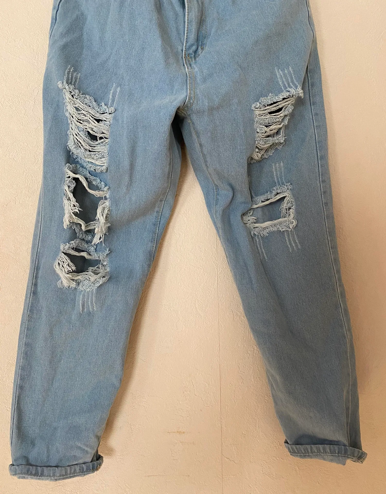 SheIn Ripped Knees Boyfriend Jeans - Image 3