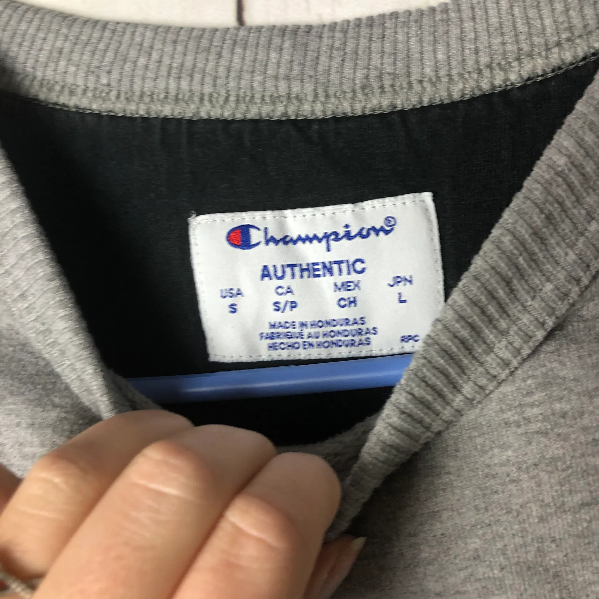 Champion Grey  Crewneck - Image 4