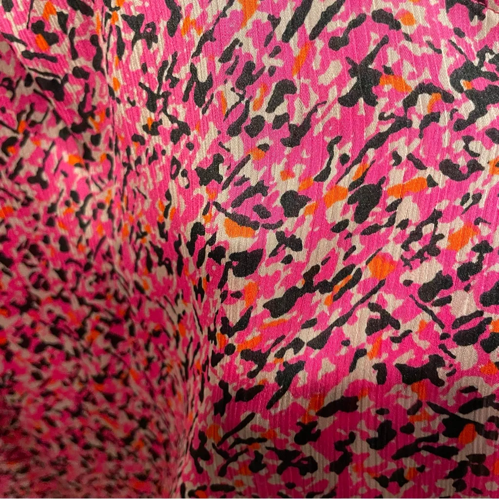 Cute Anne Klein silky pleated collar pink blush confetti sleeveless blouse - Image 9