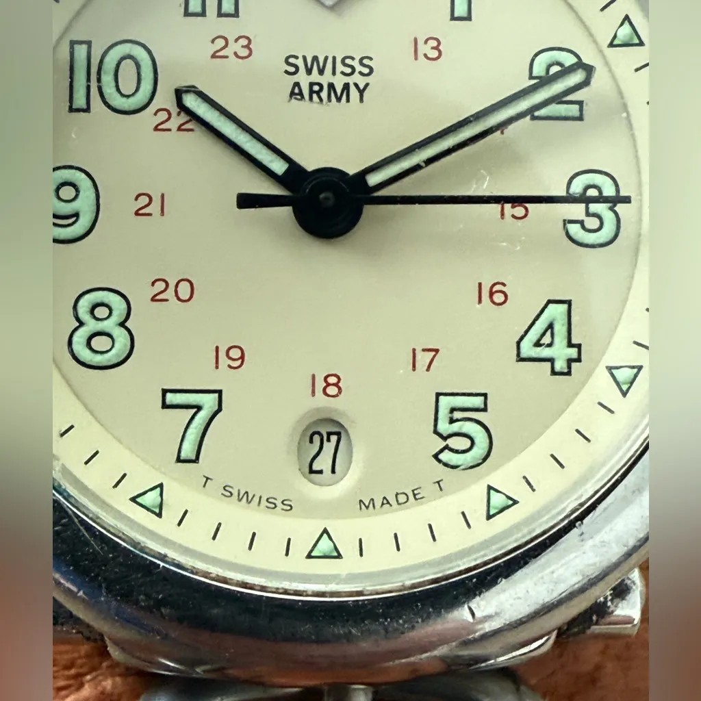 Swiss Army Rare Vintage Ladies Watch Stainless Case Fossil Leather Strap Date Brown - Image 7