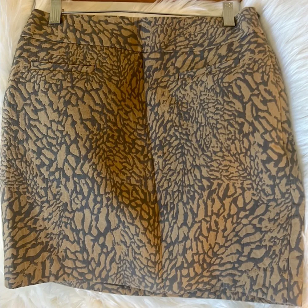 - Loft textured skirt NWT - Image 4