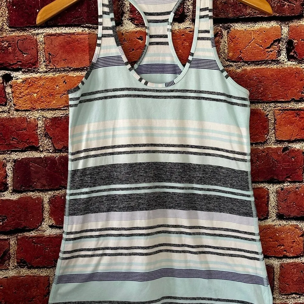 Lululemon tank top size 8 - Image 2