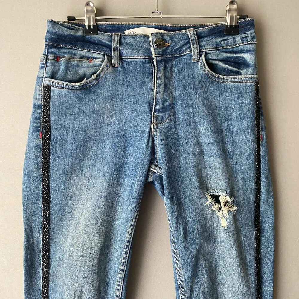 Zara sz 4  blue‎  Z1975 distressed jeans - Image 2