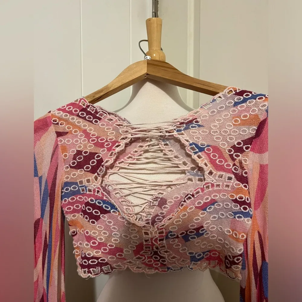 Free People $138 Eyes on You Butterfly Sleeve Crop Top Size XS Pink Multicolor - Image 5