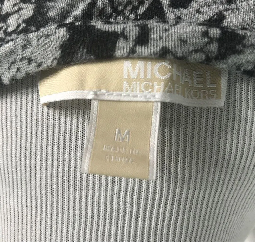 Michael Kors Studded Logo Snakeskin Animal Print T-shirt Size Medium - Image 5