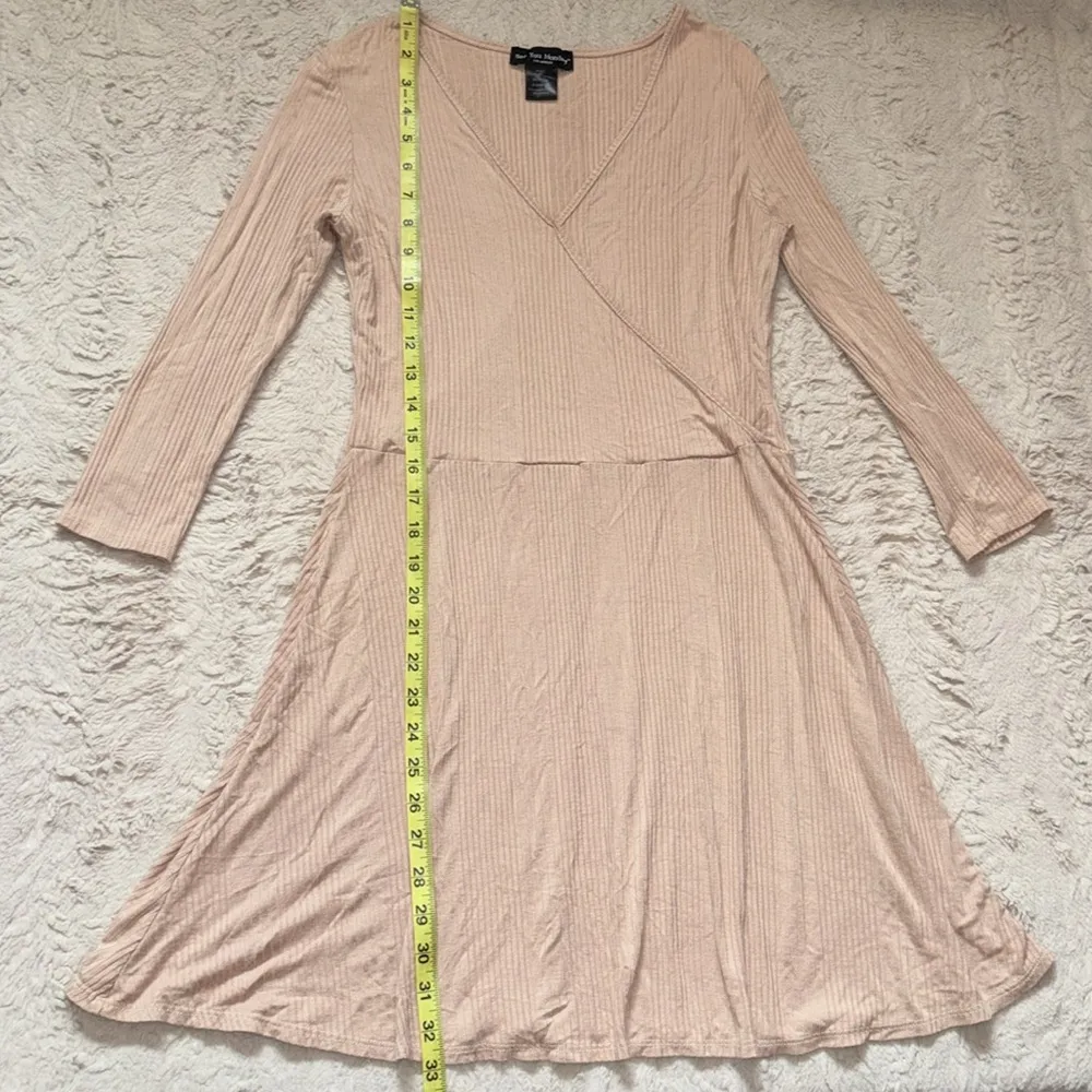 • size M dress - Image 2
