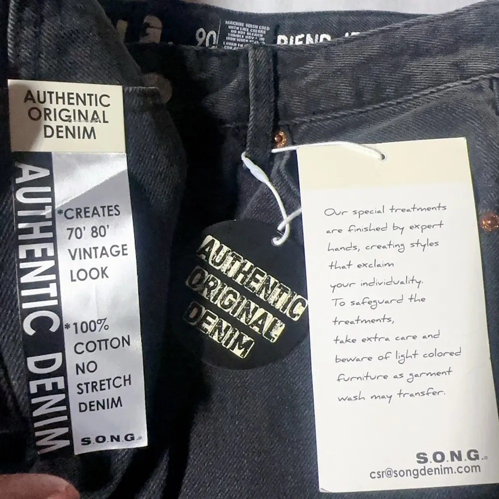 S. O. N. G. AUTHENTIC COLOR Black DENIM 90s BOYFRIEND JEAN inseam 31” 3/26 NWT - Image 5