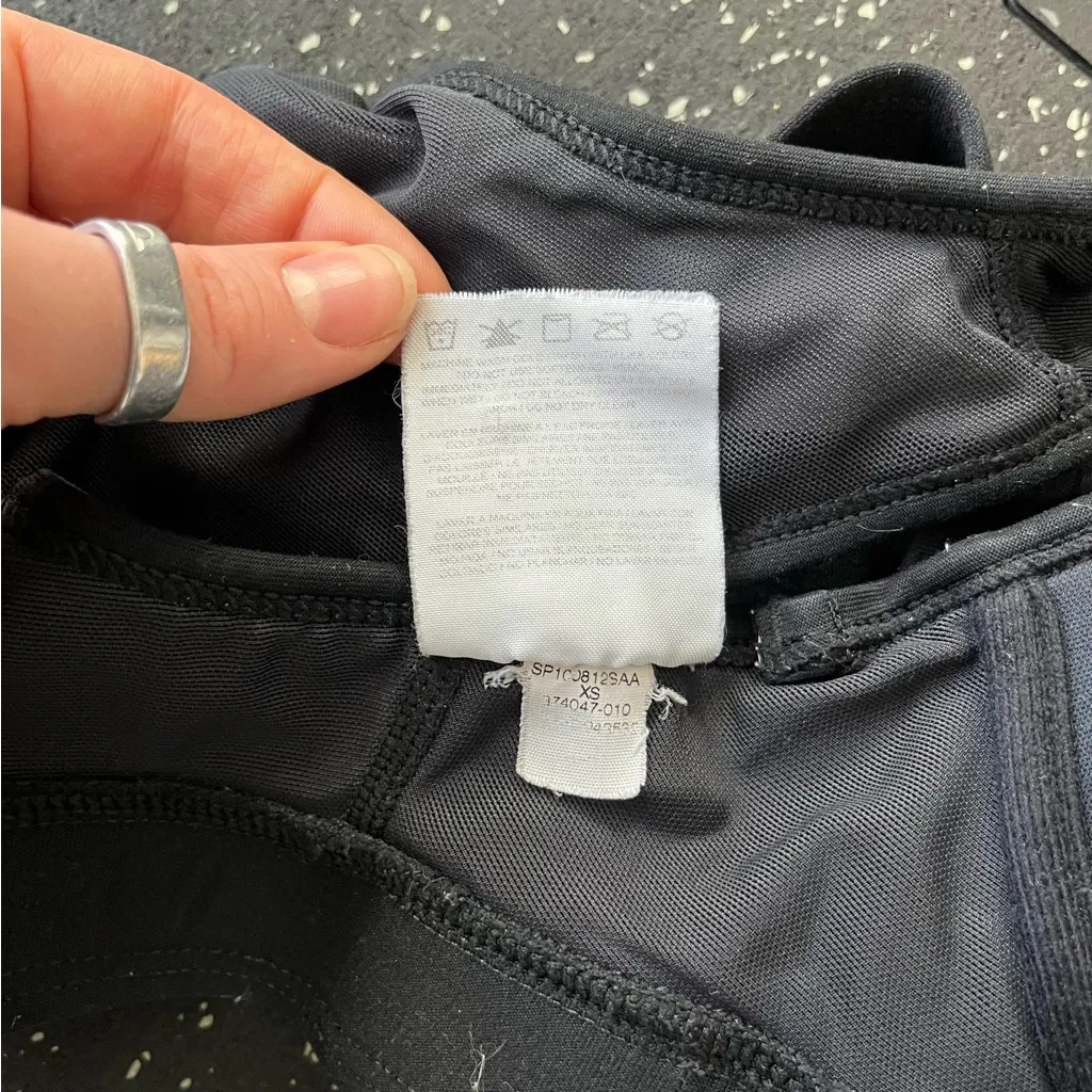 Nike Dri Fit Women’s Size XS Black White Swoosh Sports Bra Mesh Workout Exercise - Image 3