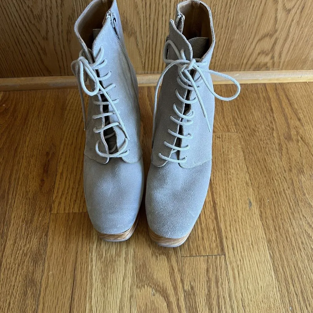 Coclico Vanji Clog Cream Suede Lace Up Heeled Booties Wood‎ Heel Size 6 - Image 3