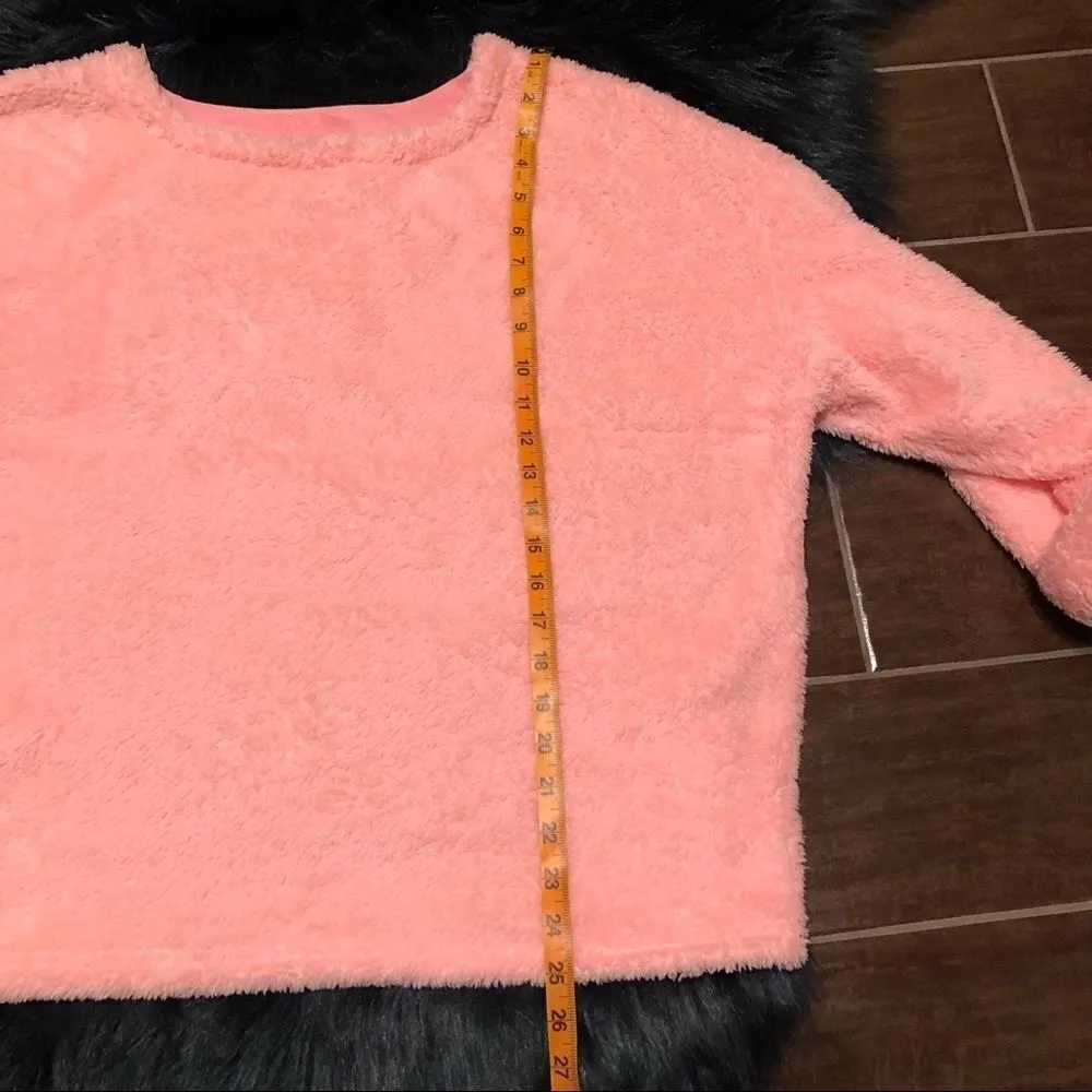 Umgee sweater sz medium - Image 8