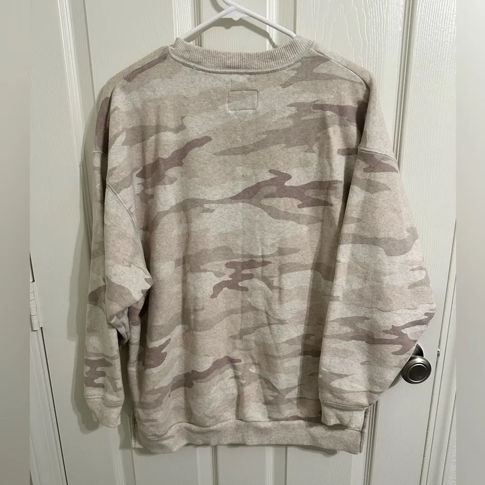 American Eagle Oversized Crewneck - Image 2
