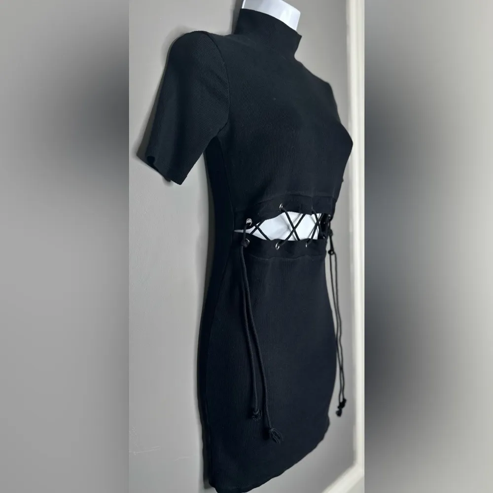 Zara Trafaluc Lace Up Waist Bodycon Dress (517) - Image 5