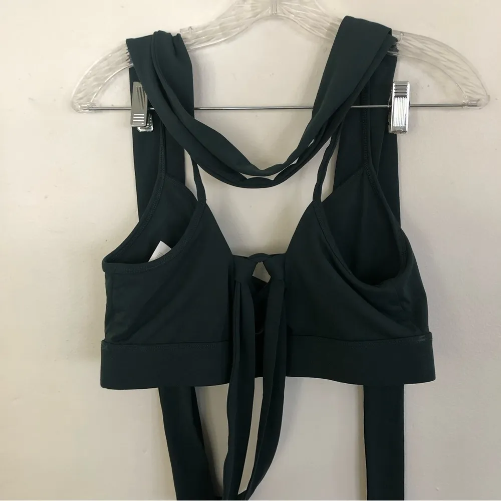 FABLETICS Low Impact Sports wrap Bra - Image 4