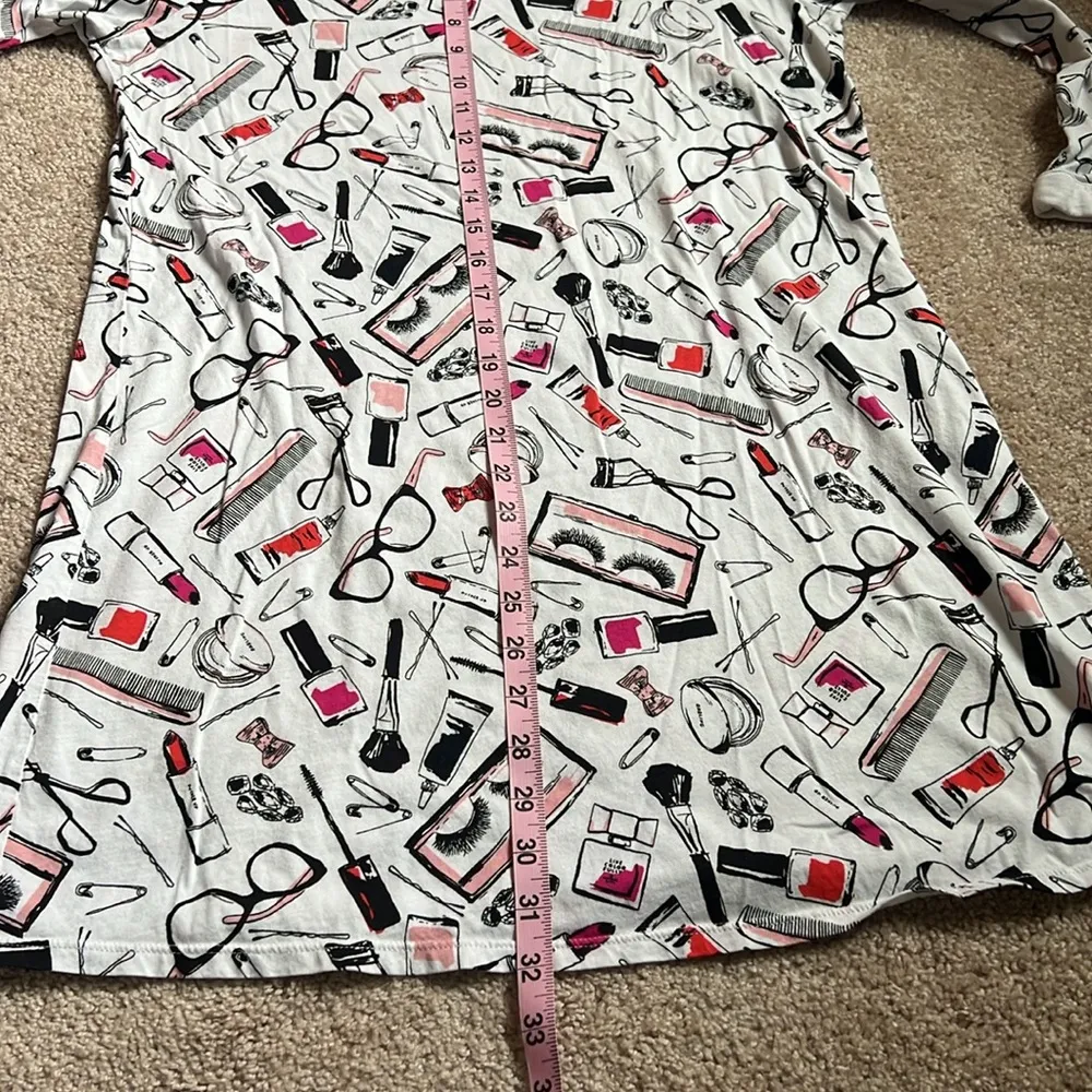 Intimates Cosmetic Print Sleep Shirt    Size Large - Image 5