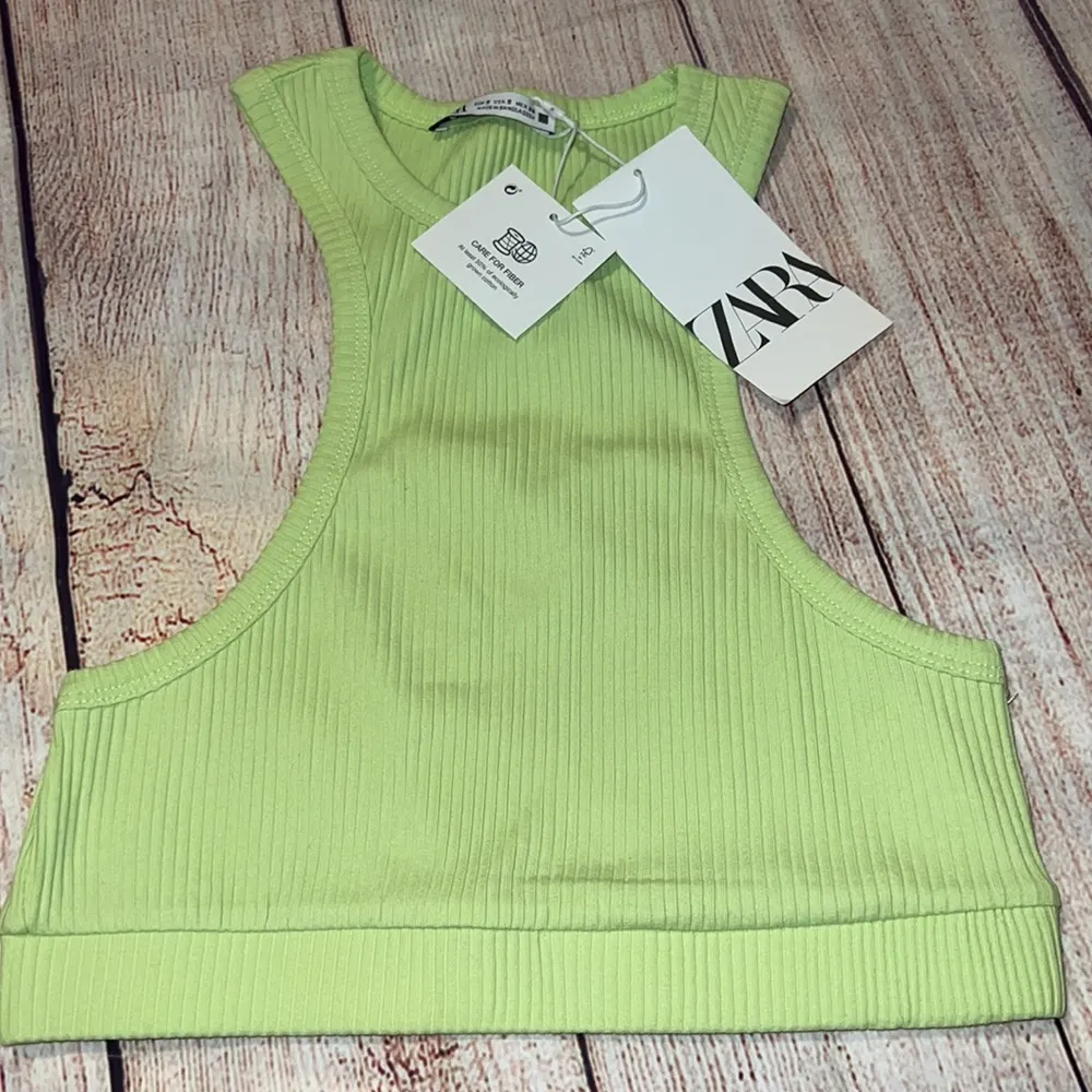 NWT Zara Ribbed Tank Crop Top. Size S - Image 2
