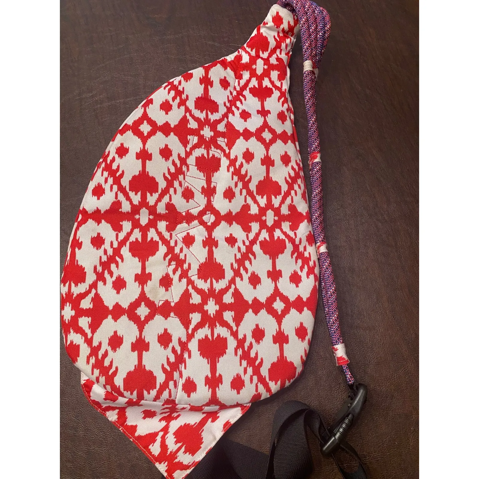 KAVU Rope Sling Bag Pink White Crossbody Backpack Adjustable Hiking Adventure - Image 3