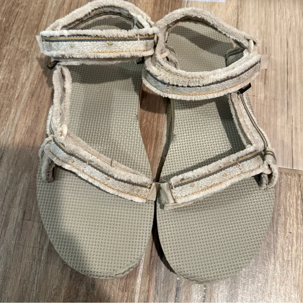 Teva Maressa Birch Sandal - Image 2