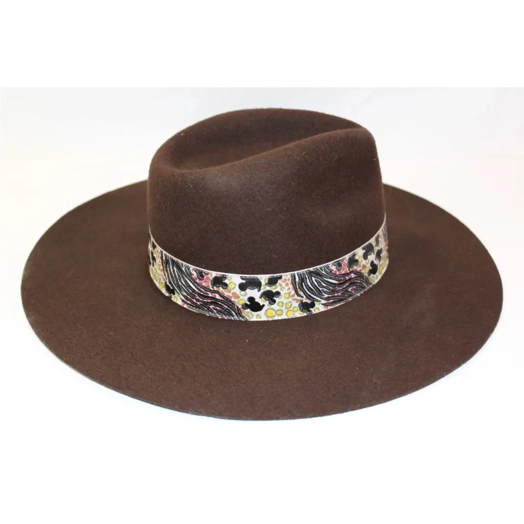 Disney Brown Hat with Patterned Band - Image 4