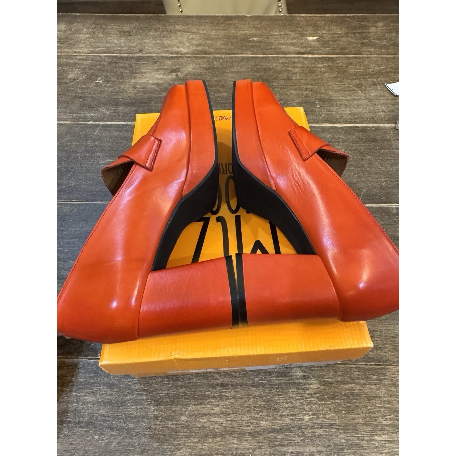 Miz Mooz Penni Red Leather Platform Heeled Loafer Womens 40 / US 9 Twee - Image 6