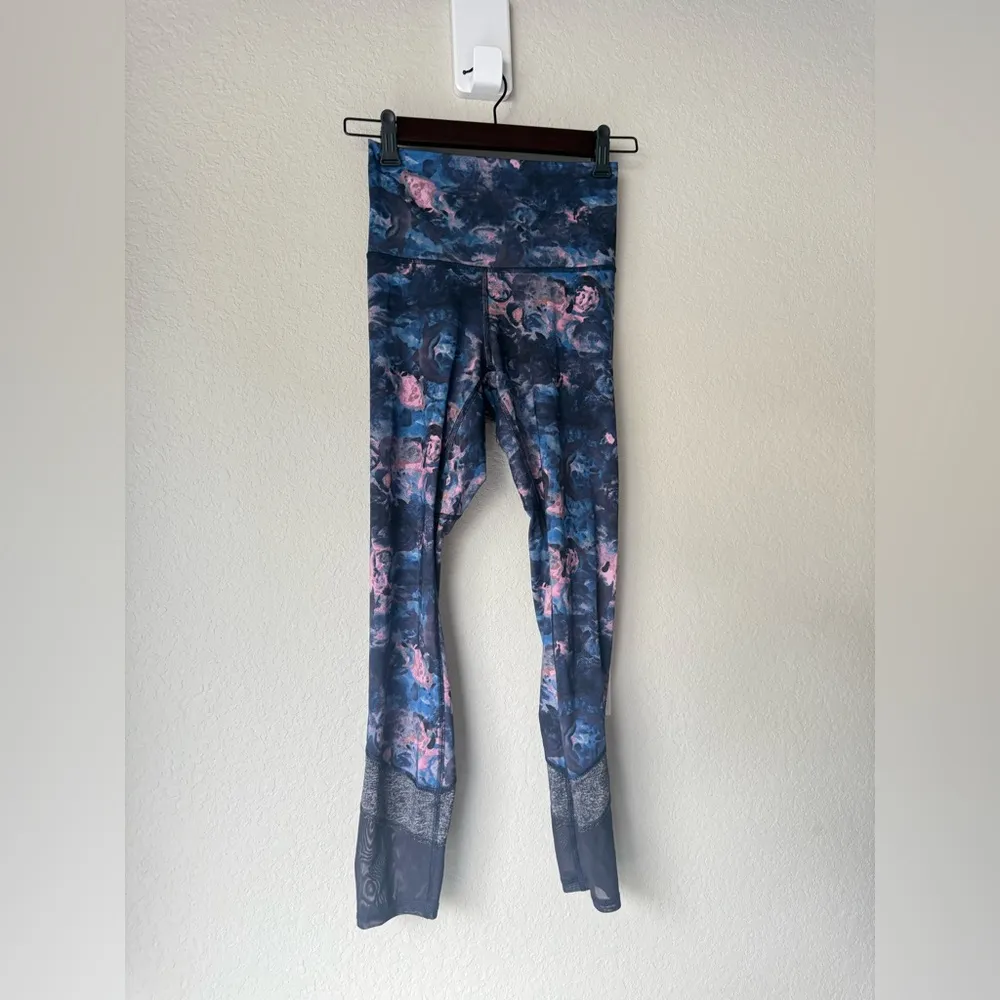 Lululemon If You're Lucky Full On Luxtreme
Moody Mirage Bark Berry Navy Leggings - Image 4